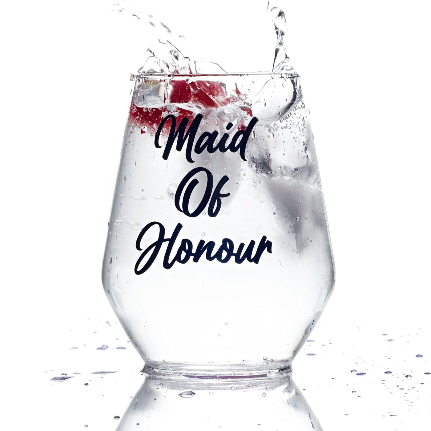 Product photography of a personalised glass with a splash
